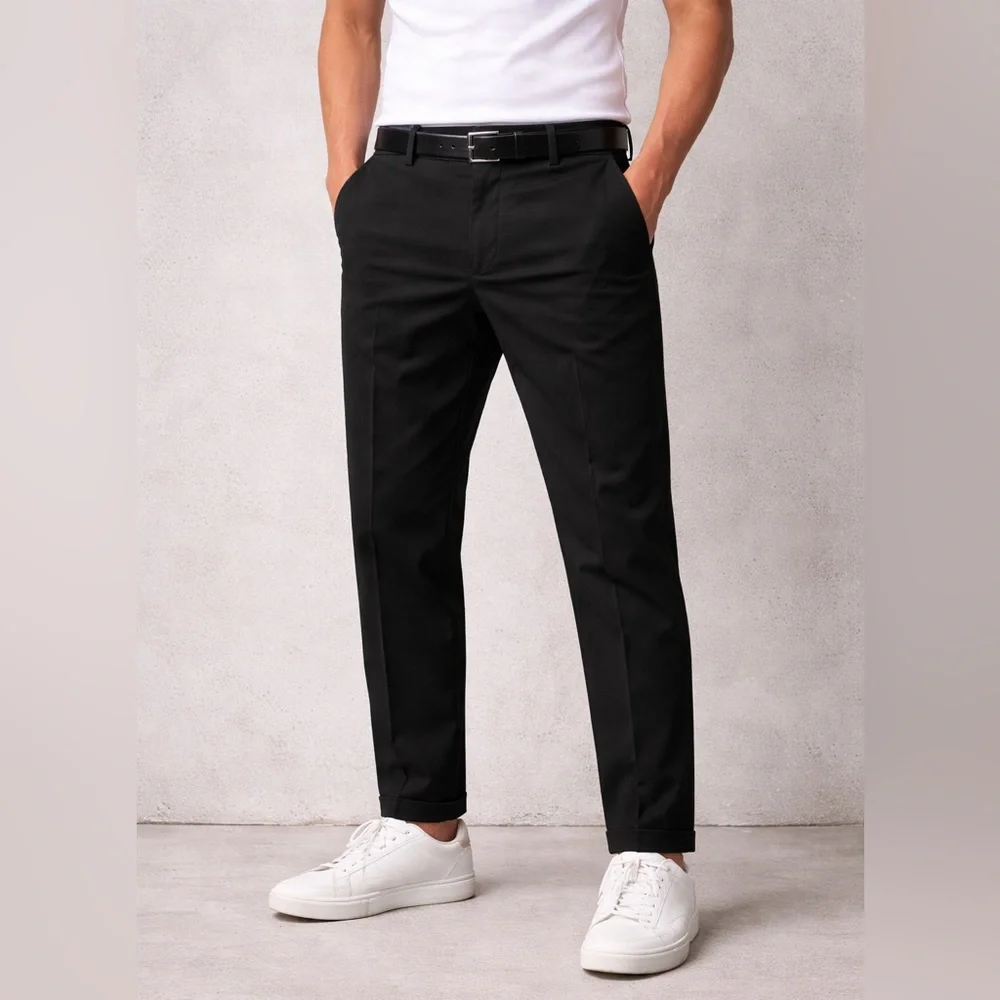 Van Heusen Men's Classic Black Chinos